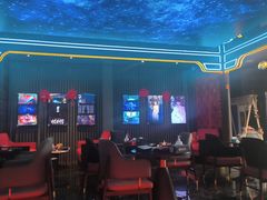 -屋有岛沉浸游戏旗舰店(中山公园店)