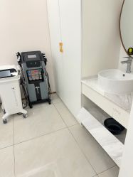 -至简医疗美容·医生集团