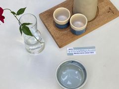 -彳亍咖啡·这里(水湾路店)