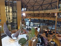 -上海滴水湖皇冠假日酒店