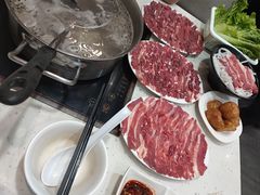 -黑山牛肉汤火锅(花城汇店)