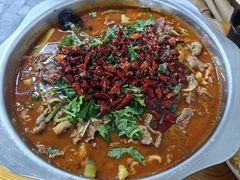 水煮牛肉-胖胖板凳面