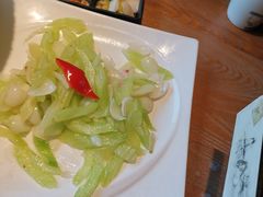-吴越荣记苏州菜·松鼠桂鱼100%活鱼现做(斜塘老街店)