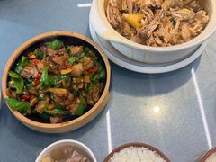 -民间瓦缸煨汤館(嵩山路店)