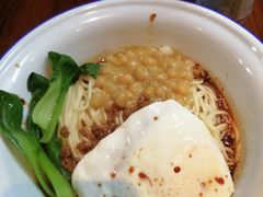 招牌豌杂面-东三里屯豌杂面