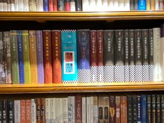 -尔雅书店(太原金广大厦店)