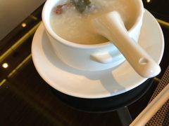 -大中华希尔顿酒店-念自助餐·嗨啤·小龙虾