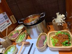-独食火锅·半米屋台(直营总店)