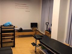 -AK健身普拉提拉伸私教馆(中八店)
