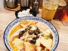 -亚皆老街南宁老友粉·米粉(印象城店)
