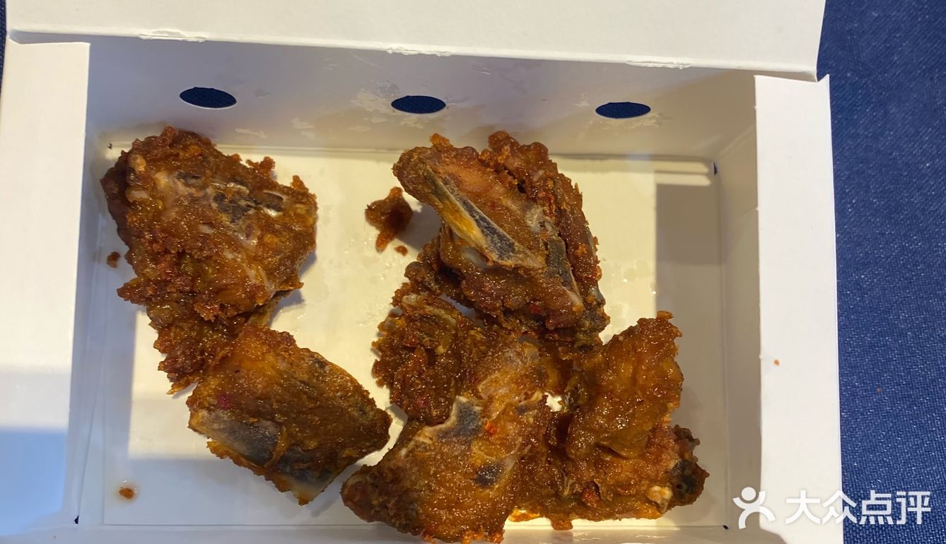 第二个半价，人多很划算哦