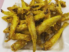 炸沙丁鱼-第一家鲜鱼汤清真老饭店(回新路店)