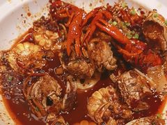 -肥肥虾庄·金牌油焖大虾(东湖欢乐谷店)