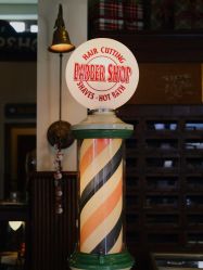-IMUSE BARBER SHOP