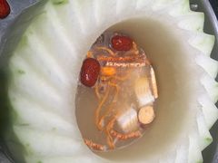 -得意咚瓜·顺德鱼生·冬瓜火锅(深圳首店)