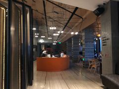 -WOLFGANG PUCK KITCHEN & BAR(迪士尼小镇店)