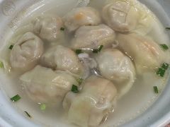 咸蛋黄馄饨-万寿斋(IST艾尚天地店)