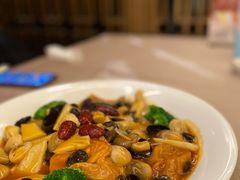 罗汉斋-广州逸林假日酒店·四季桃源中餐厅(白云山风景区店)