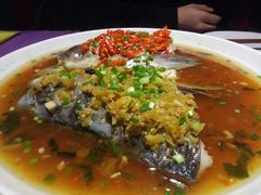 剁椒鱼头-湘西土菜(望京店)