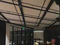 -瑰丽酒店·海吧·天际下午茶·现场DJ·天台酒吧
