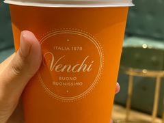 -VENCHI 闻绮(北京国贸商城店)