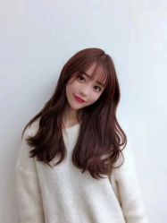 -洛施奇烫发染发沙龙