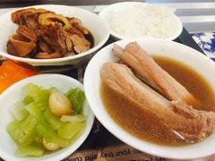 -黄亚细肉骨茶(仰光路店)