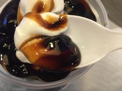 冲绳黑糖风味波波新地-麦当劳(东急新天地店)