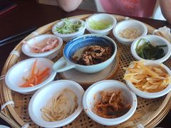 -包整·丝娃娃(一览甲秀楼风景店)