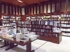 -诚品(信义店)