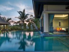 -海南清水湾莱佛士酒店