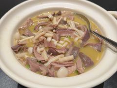 -上座云间·青年赣菜(绿茵店)
