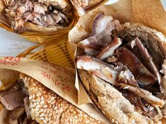 -洪峰浩老北京烧饼夹肉(角门路店)