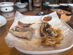 -头上红煨盐鸡·非遗院子餐厅