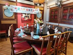-川流不息·地道川菜·小龙虾(新松江路店)