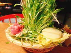 黑猪灼泉水时蔬-吃饭皇帝大(解放西路店)