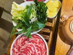 -快活林酸汤鱼鲜品火锅店(甲秀楼店)
