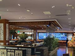 -八府香鸭·啫啫煲(华山路店)