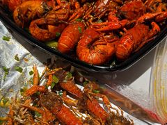 -肥肥虾庄·金牌油焖大虾(首义路店)