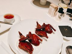 脆皮妙龄鸽-新荣记(建国门外大街店)