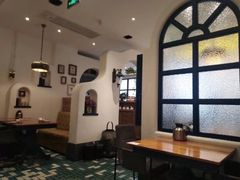 大堂-hallch 好吃餐厅(全运村中央广场店)