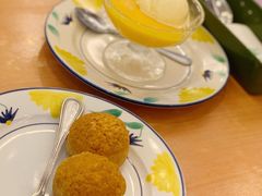 冰淇淋泡芙-萨莉亚意式餐厅(上渡路店)
