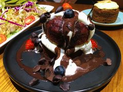 -JINNS锦时 steak&pizza(浸信会礼拜堂旧址店)