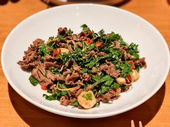 薄荷炒牛肉-一坐一忘云南菜(北京skp店)