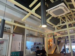 -关东小磨东北菜(上海长风大悦城店)