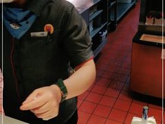 -麦当劳(百荣世贸商城店)