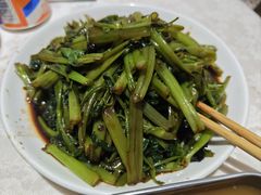 -新白鹿餐厅(银泰西湖文化广场店)