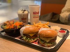 -The Habit Burger Grill 哈比特汉堡(复兴soho店)