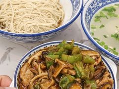 -伟记奥面馆(养育巷店)