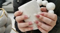 -雅洁美甲美睫